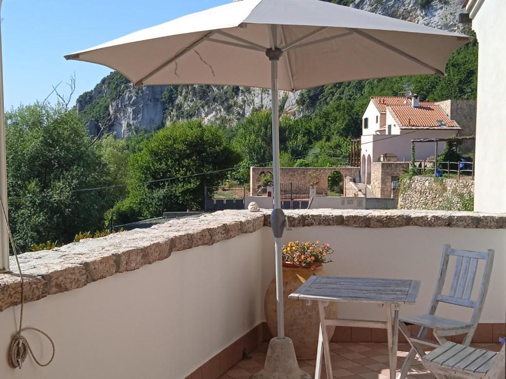 B&B Rubando Le Nuvole Orco Feglino Ngoại thất bức ảnh